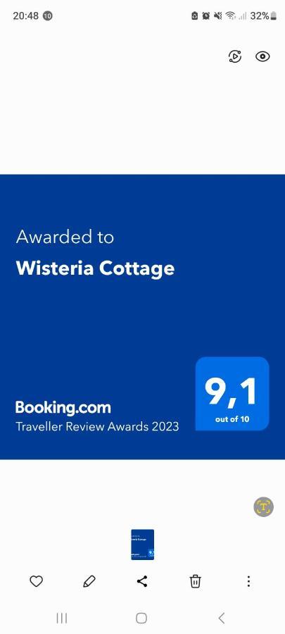 Homestay Wisteria *